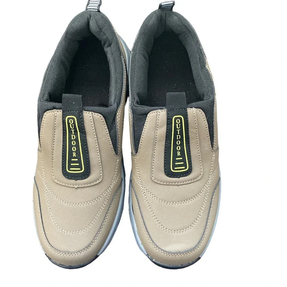 Outdoor Sports Casual Men’s shoe size 42 - Picture 2 of 7